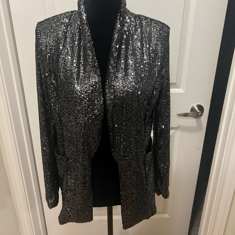 Off the Fifth black sequin jacket, nwt.